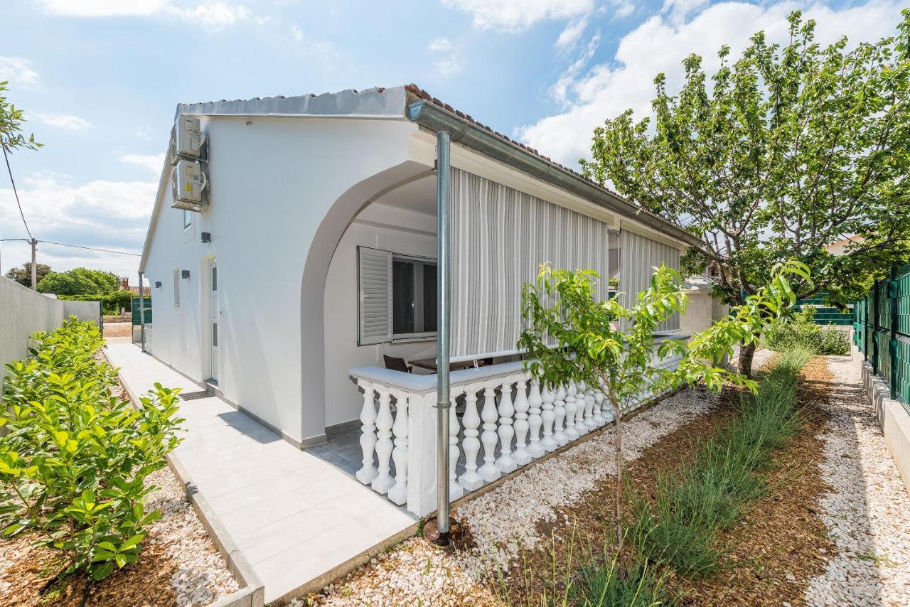 Villa Family Sukosan, Zadar Eksteriør billede